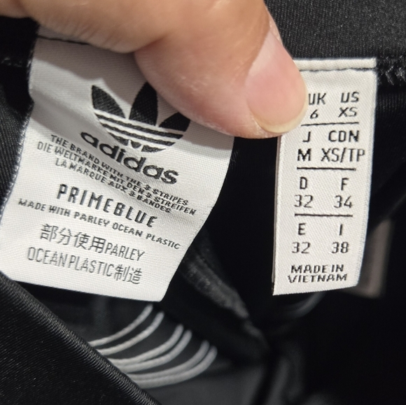 adidas Primeblue Women's Sz XS Black/White High Waist Biker Shorts - Picture 3 of 7